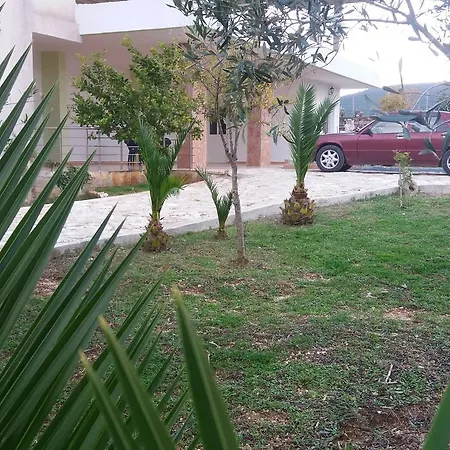 Vila Bashkimi בורש